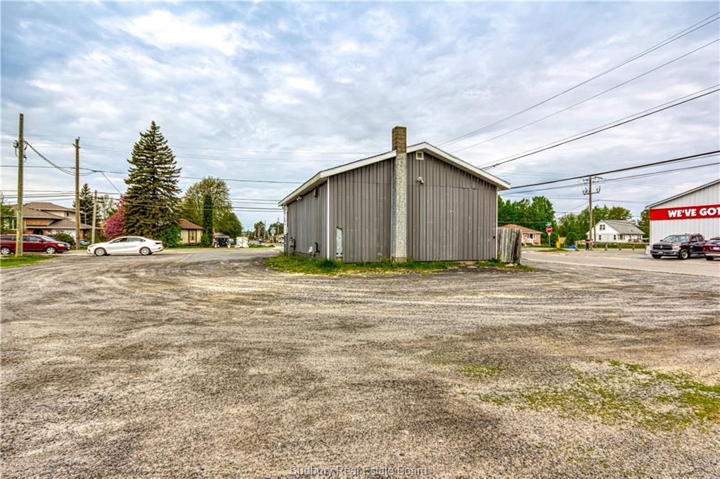 ERRINGTON Street, Chelmsford, Ontario, Canada