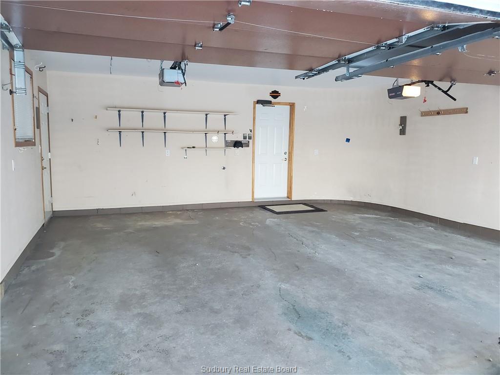 1333 Attlee Avenue, Sudbury Ontario, Canada