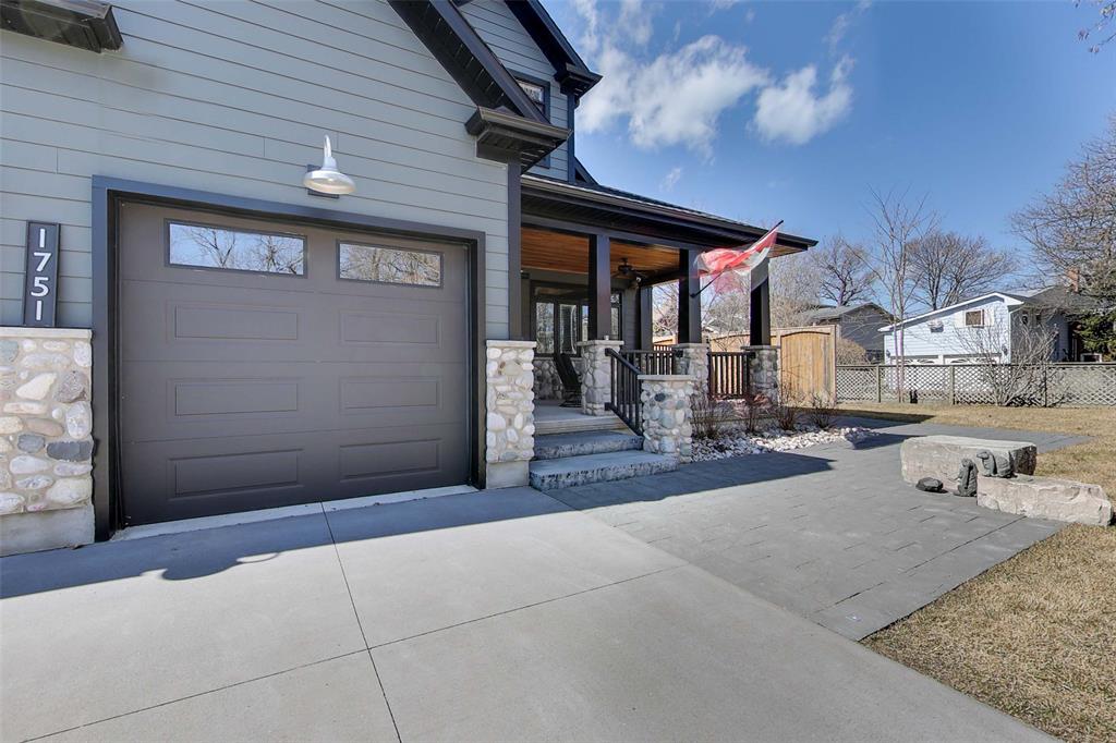 6745 HUMMINGBIRD Lane, Plympton-Wyoming, Ontario, Canada