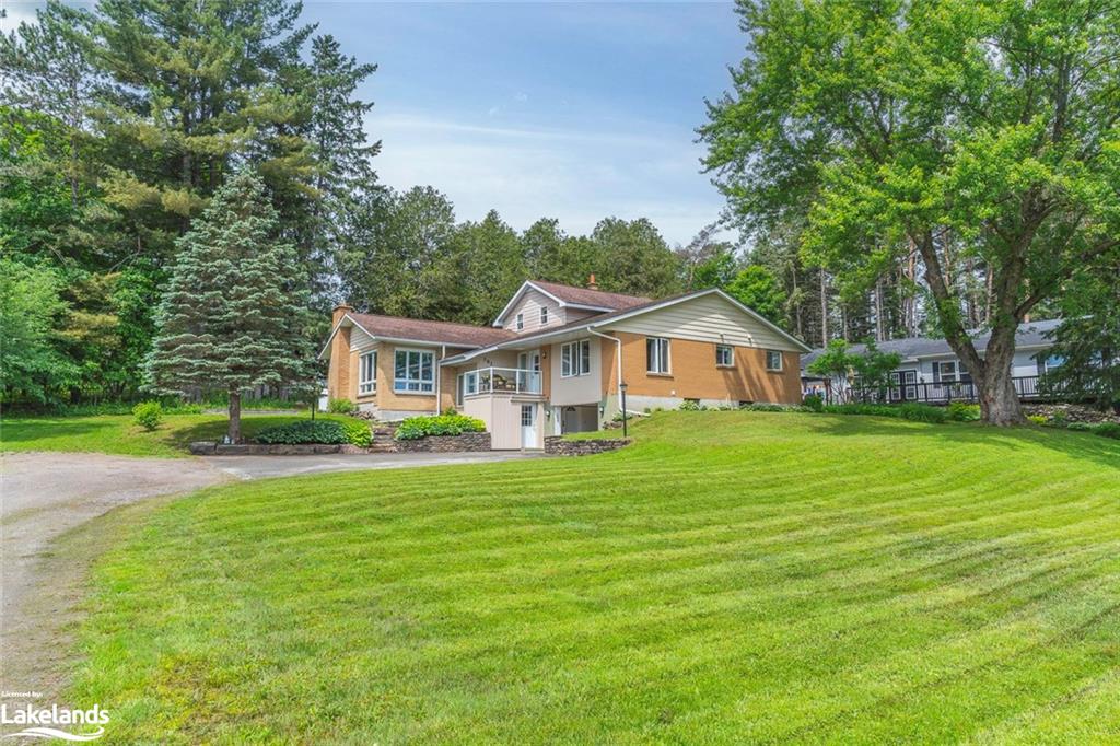 161 Bobcaygeon Road, Minden Ontario, Canada