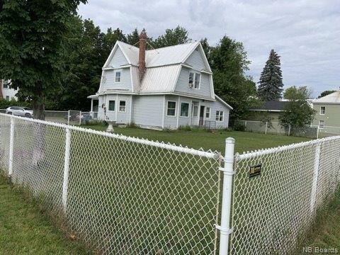 200 Broadway Street, Woodstock, New Brunswick, Canada