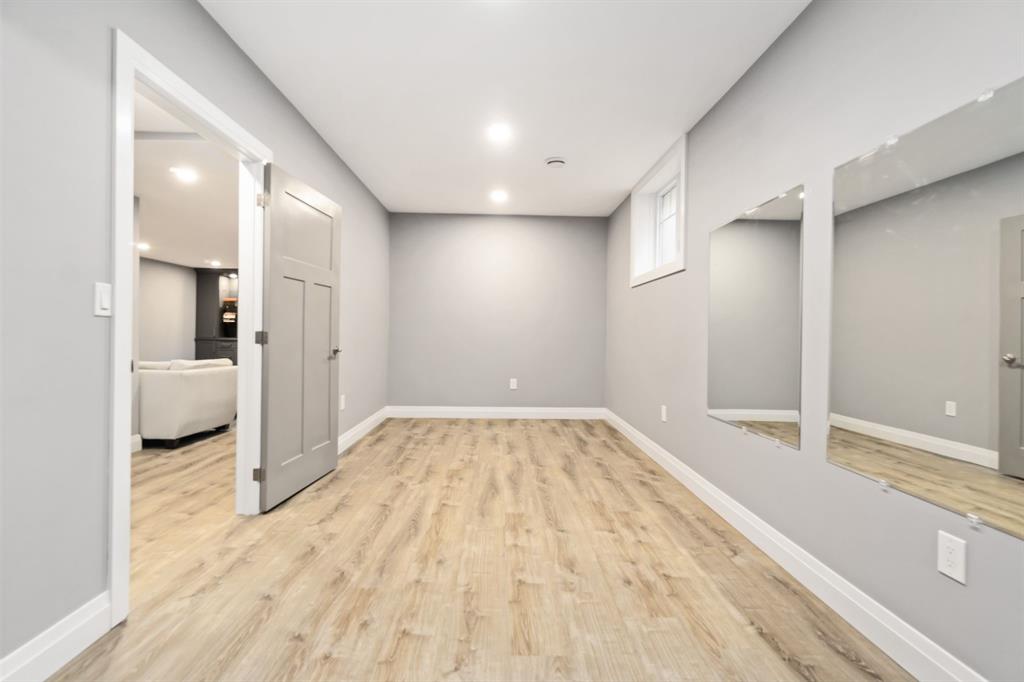 308 GRAHAM COUGHTRY Court, Sarnia, Ontario, Canada