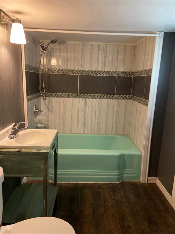 760 MICHIGAN Avenue Unit# LOWER, Sarnia, Ontario, Canada