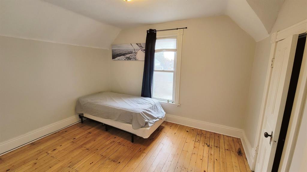 198 EUPHEMIA Street North Unit# BACK, Sarnia, Ontario, Canada