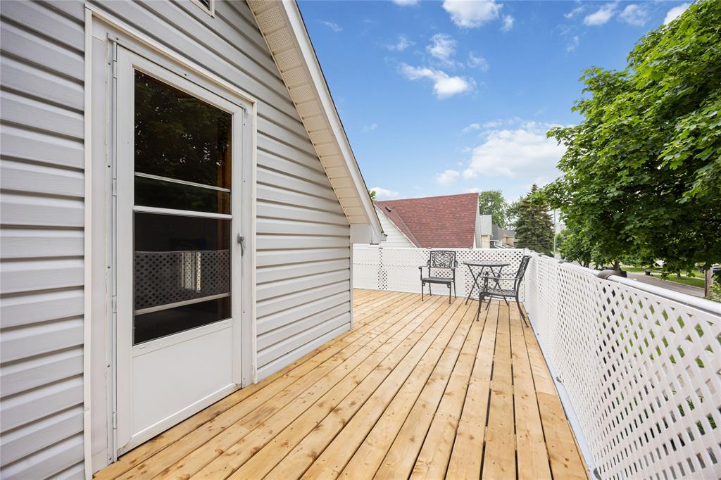 327 CROMWELL Street, Sarnia, Ontario, Canada photo 26