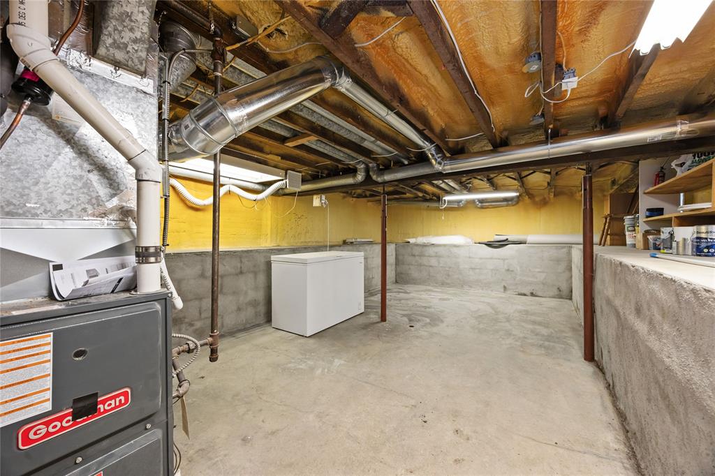 327 CROMWELL Street, Sarnia, Ontario, Canada photo 33
