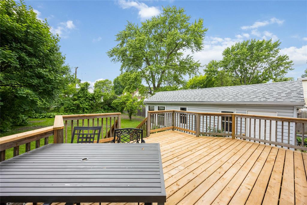 327 CROMWELL Street, Sarnia, Ontario, Canada photo 37