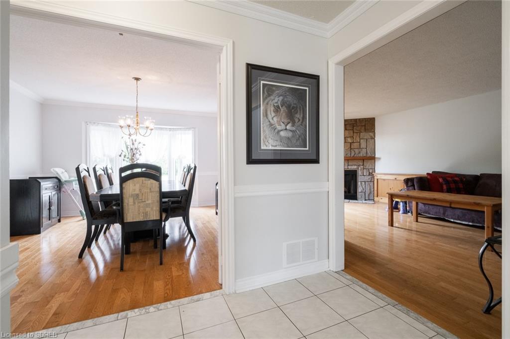 14 PEREGRINE Crescent, Cambridge, Ontario, Canada