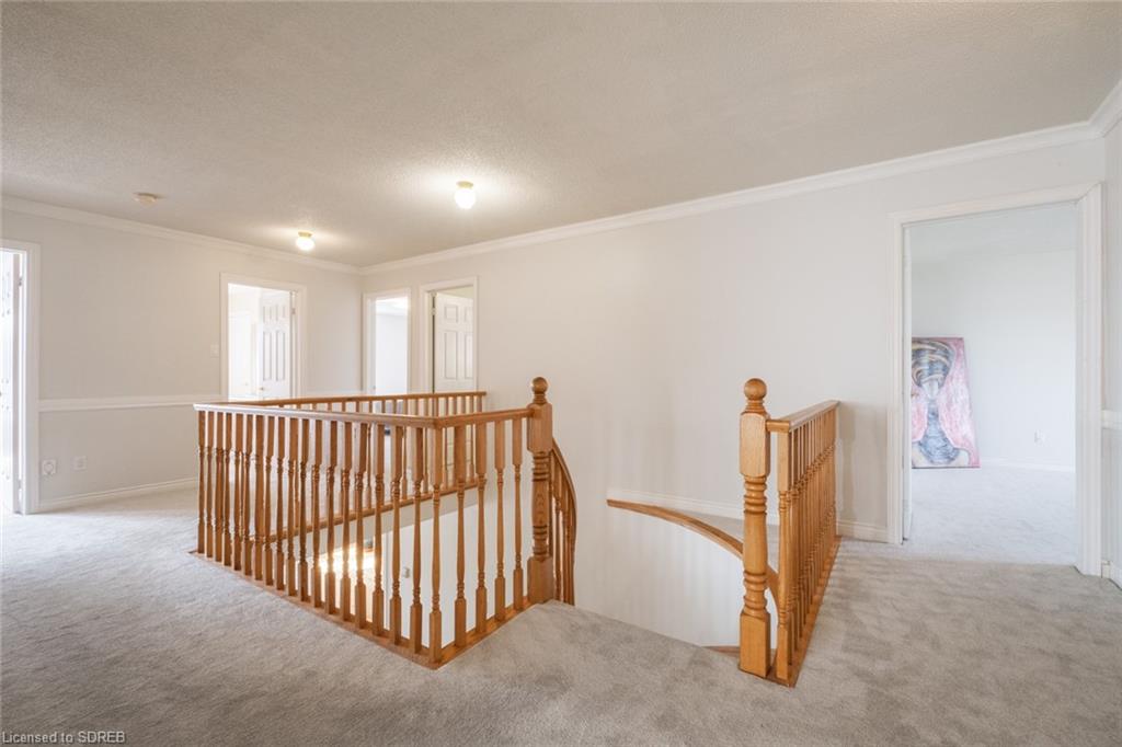 14 PEREGRINE Crescent, Cambridge, Ontario, Canada