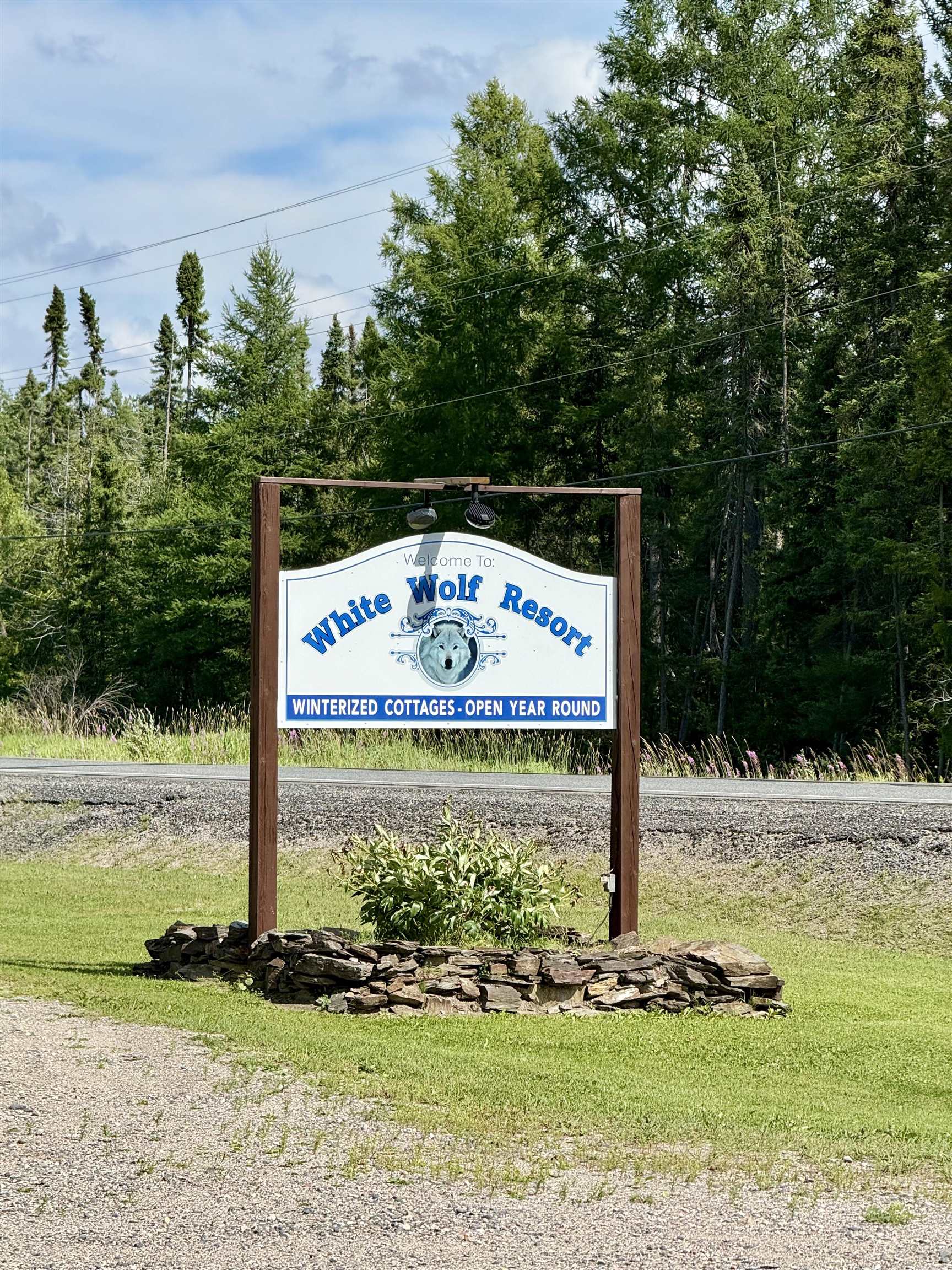 1216 HWY 584, Geraldton, Ontario, Canada photo 1