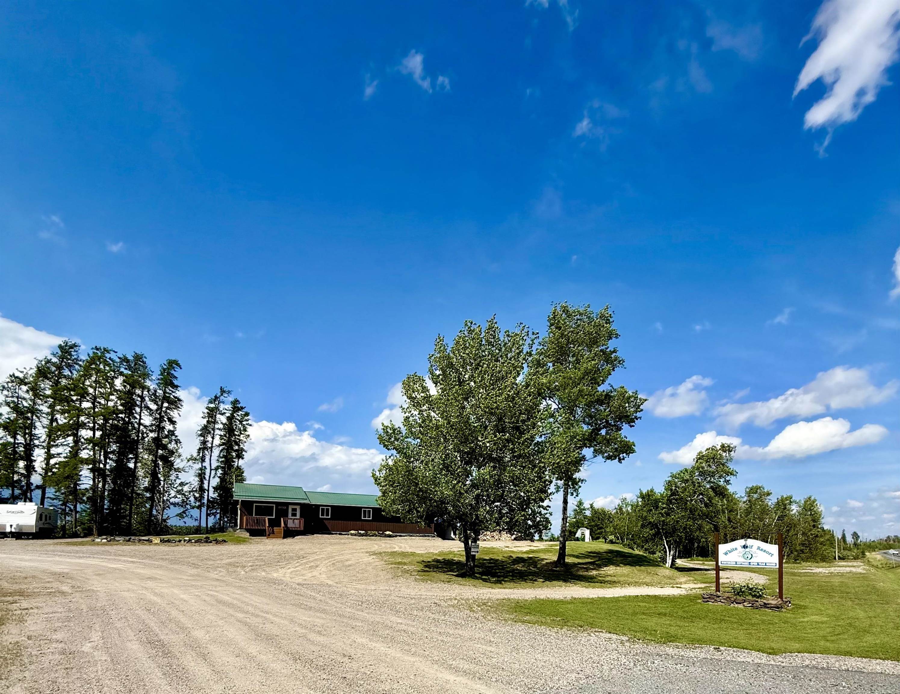 1216 HWY 584, Geraldton, Ontario, Canada photo 3