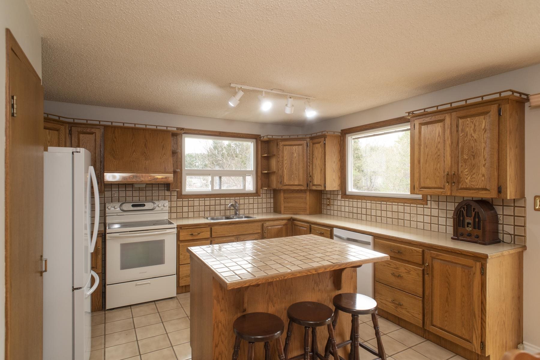 195 Masters Street, Thunder Bay, Ontario, Canada