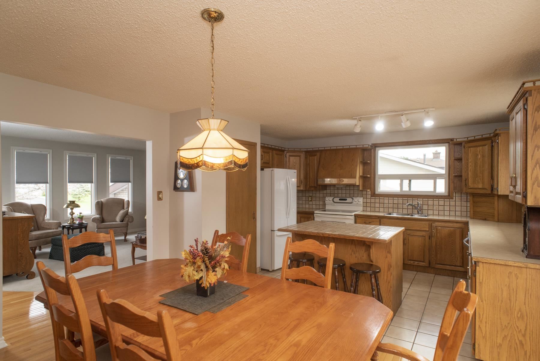 195 Masters Street, Thunder Bay, Ontario, Canada