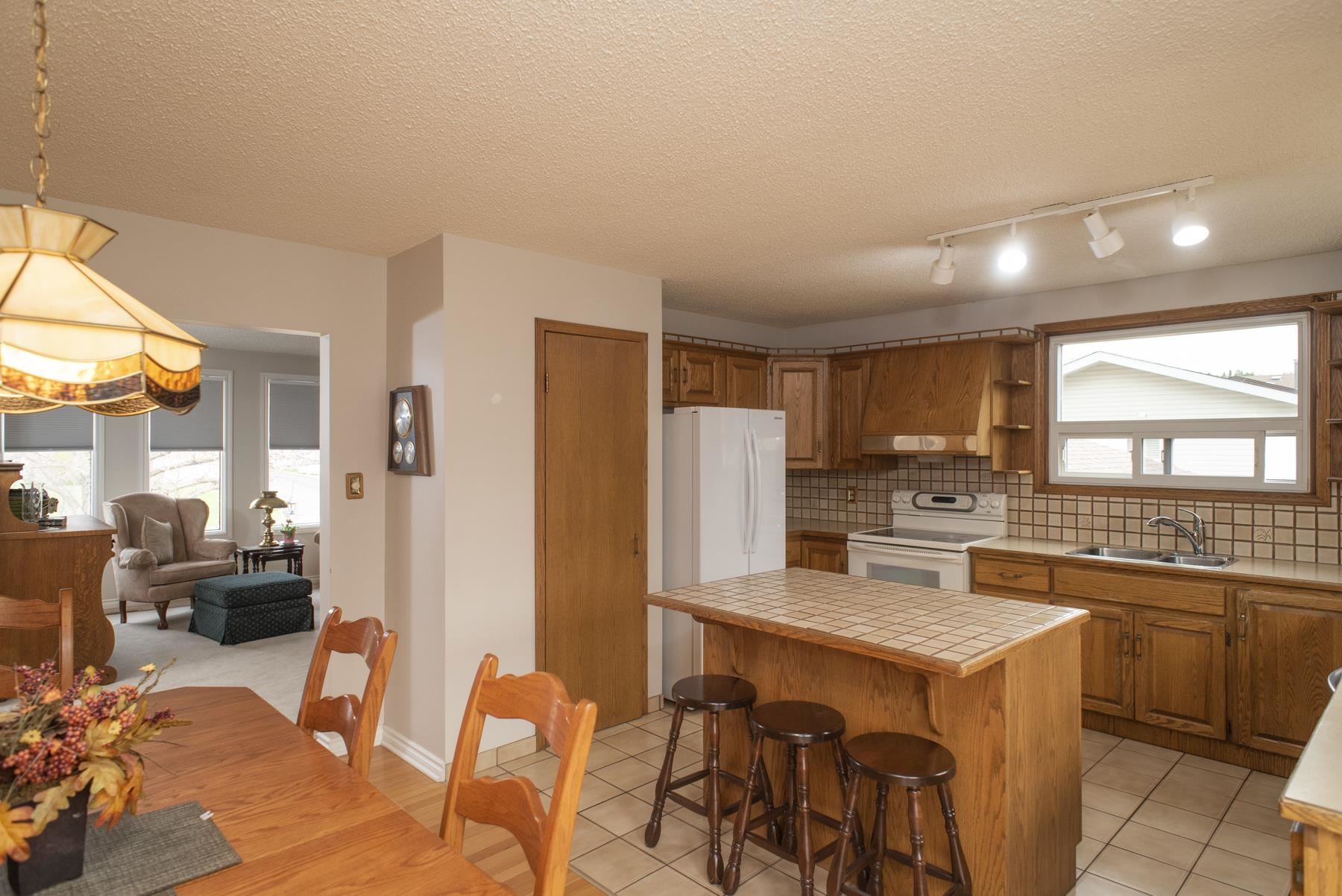 195 Masters Street, Thunder Bay, Ontario, Canada