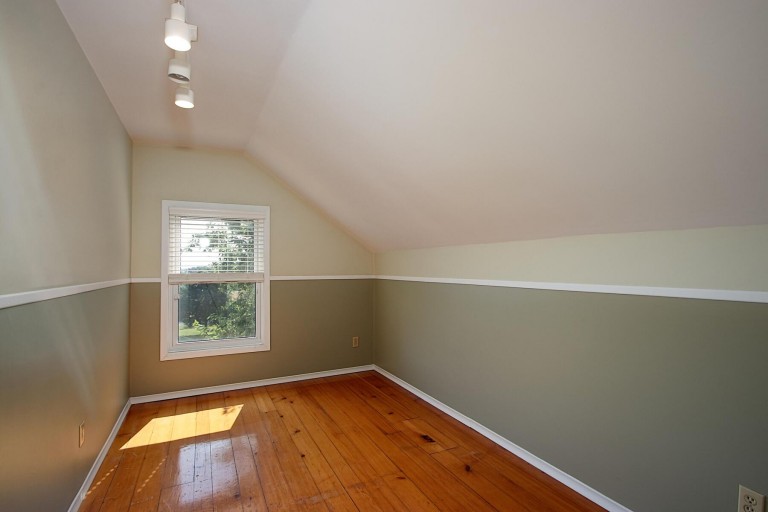 4352 Road 106, New Hamburg, Ontario, Canada