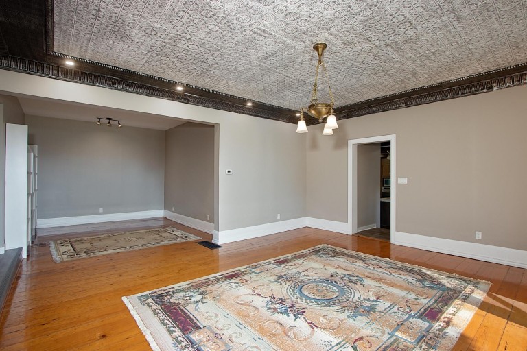 4352 Road 106, New Hamburg, Ontario, Canada