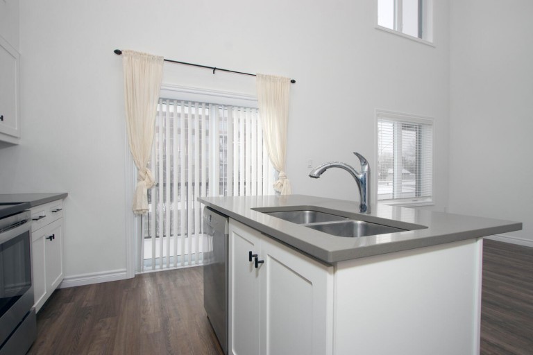 3205 Vivian Line 37, Stratford, Ontario, Canada