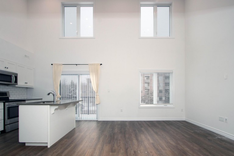3205 Vivian Line 37, Stratford, Ontario, Canada