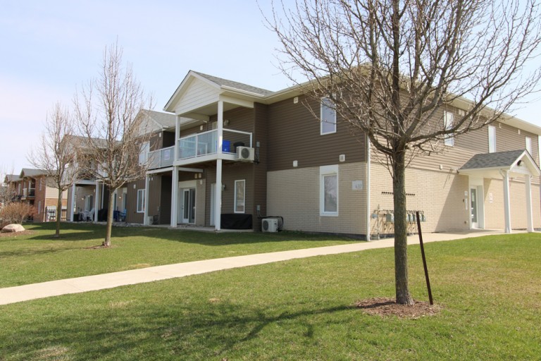 437 St Vincent Street South, Stratford, Ontario, Canada photo 1