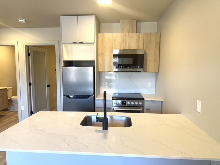 60 Wellington St, Unit 2, Stratford, Ontario, Canada photo 13