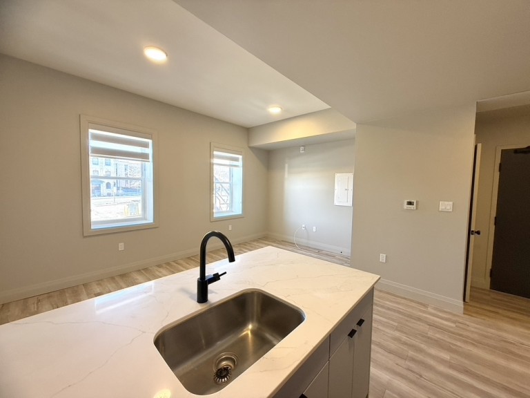 60 Wellington St, Unit 2, Stratford, Ontario, Canada photo 6