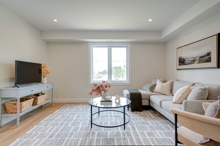 428 Queen St W, Unit 8, St. Marys, Ontario, Canada photo 22