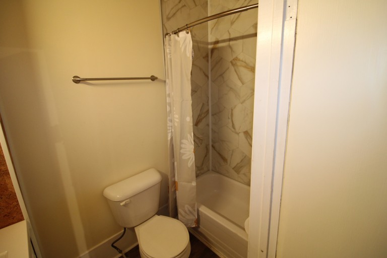 231 Queen St, Stratford, Ontario, Canada photo 12