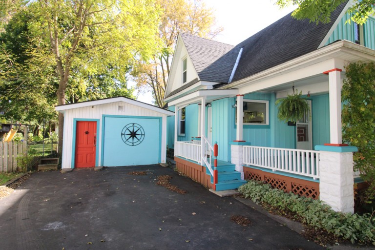 231 Queen St, Stratford, Ontario, Canada photo 3