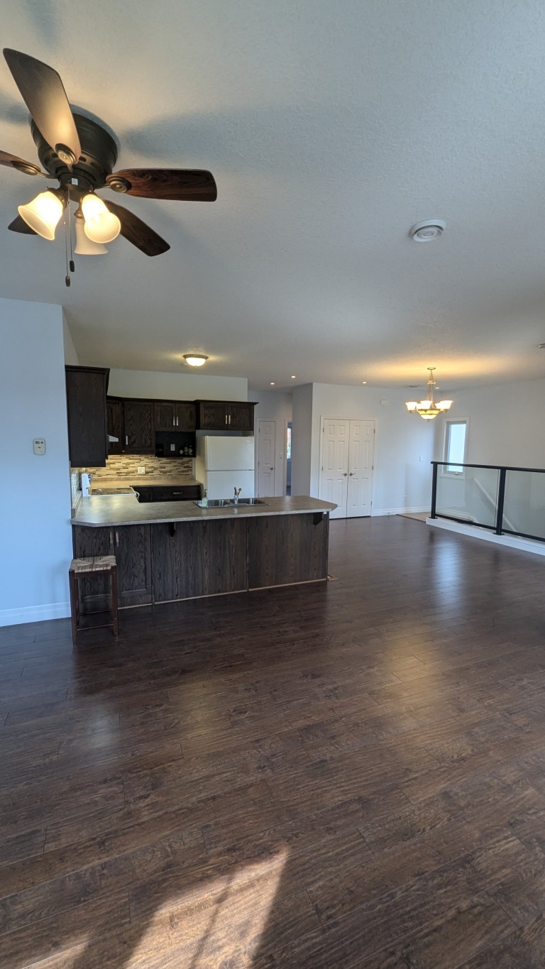 390 Church St, Stratford, ON, Stratford, Ontario, Canada photo 4