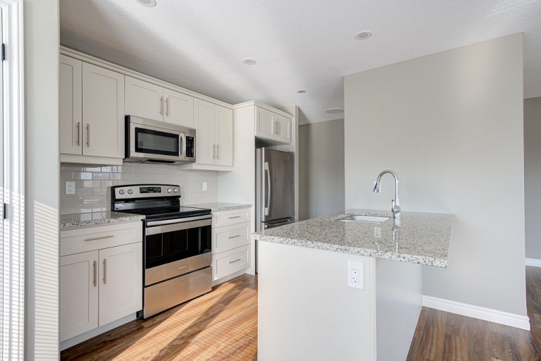 2- 3192 Vivian Line 37, Stratford, Ontario, Canada photo 3