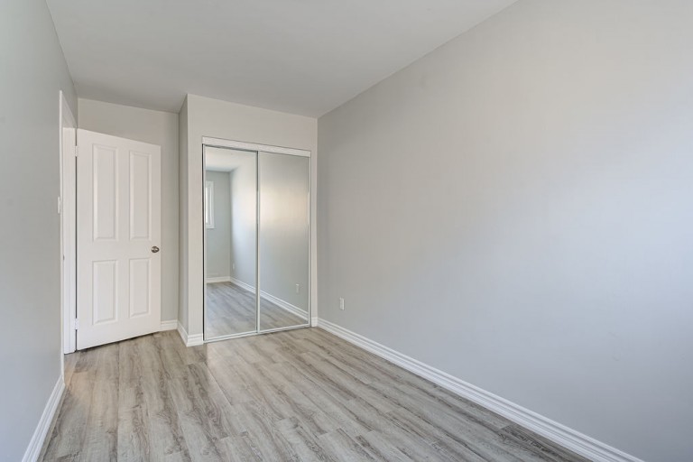 32 Oxford Street, Stratford, Ontario, Canada photo 15