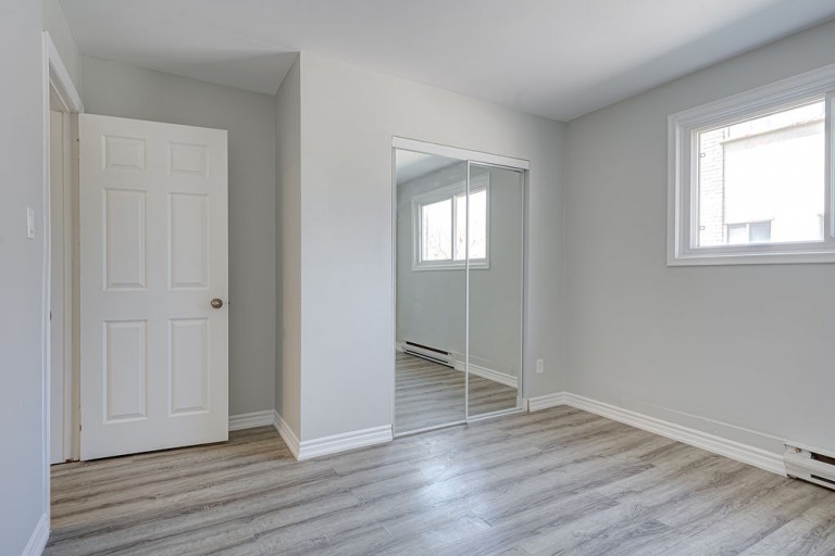 32 Oxford Street, Stratford, Ontario, Canada photo 17