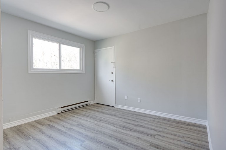 32 Oxford Street, Stratford, Ontario, Canada photo 16
