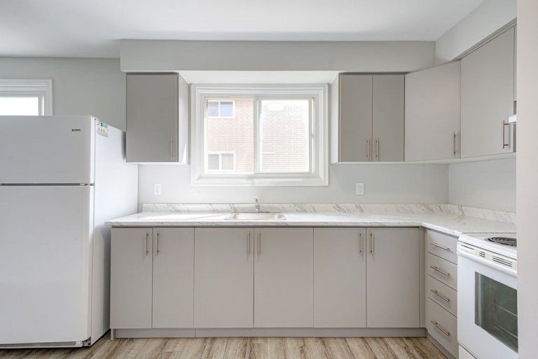 32 Oxford Street, Stratford, Ontario, Canada photo 8
