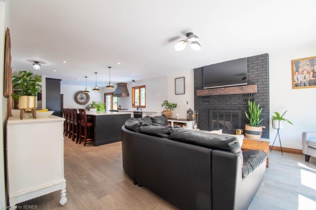75 PARKWOOD Drive, Tillsonburg, Ontario, Canada
