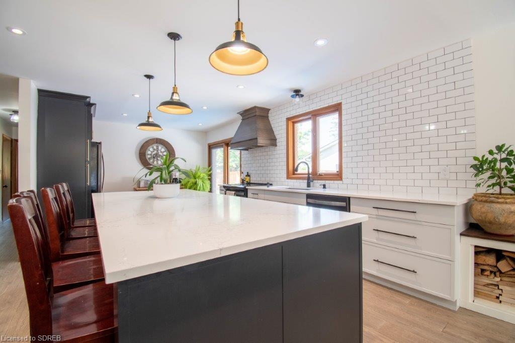 75 PARKWOOD Drive, Tillsonburg, Ontario, Canada