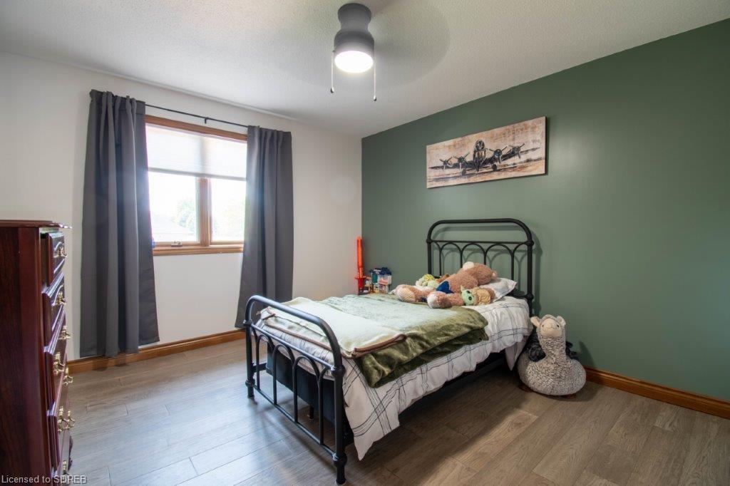 75 PARKWOOD Drive, Tillsonburg, Ontario, Canada