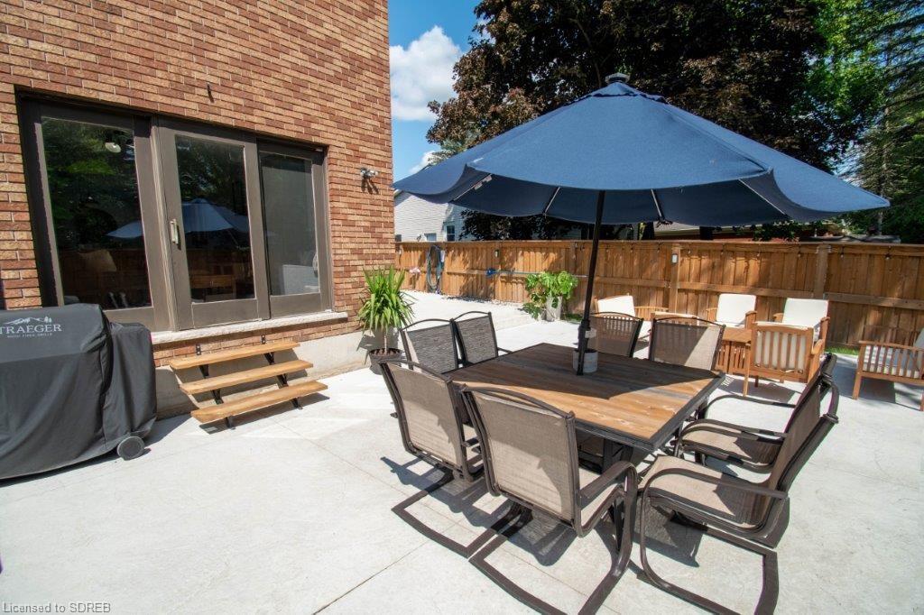 75 PARKWOOD Drive, Tillsonburg, Ontario, Canada