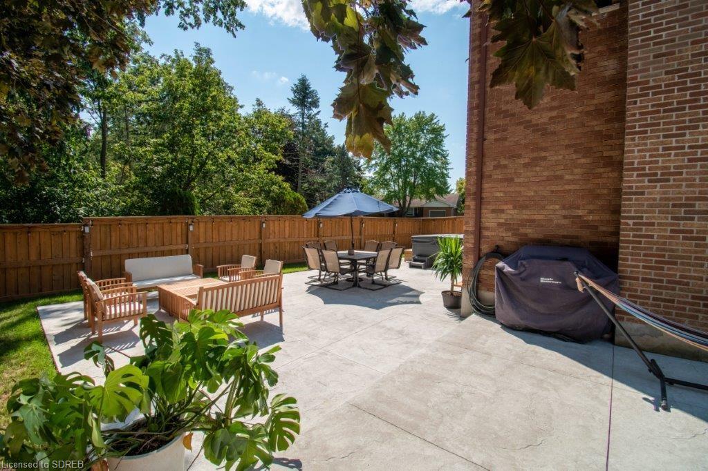 75 PARKWOOD Drive, Tillsonburg, Ontario, Canada