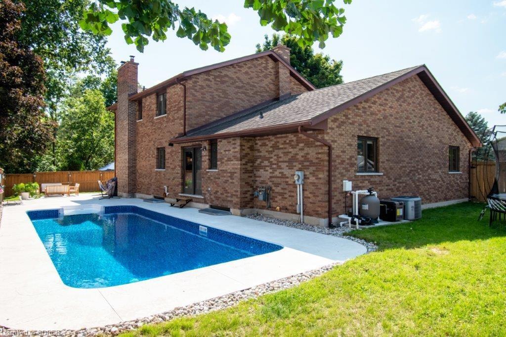 75 PARKWOOD Drive, Tillsonburg, Ontario, Canada