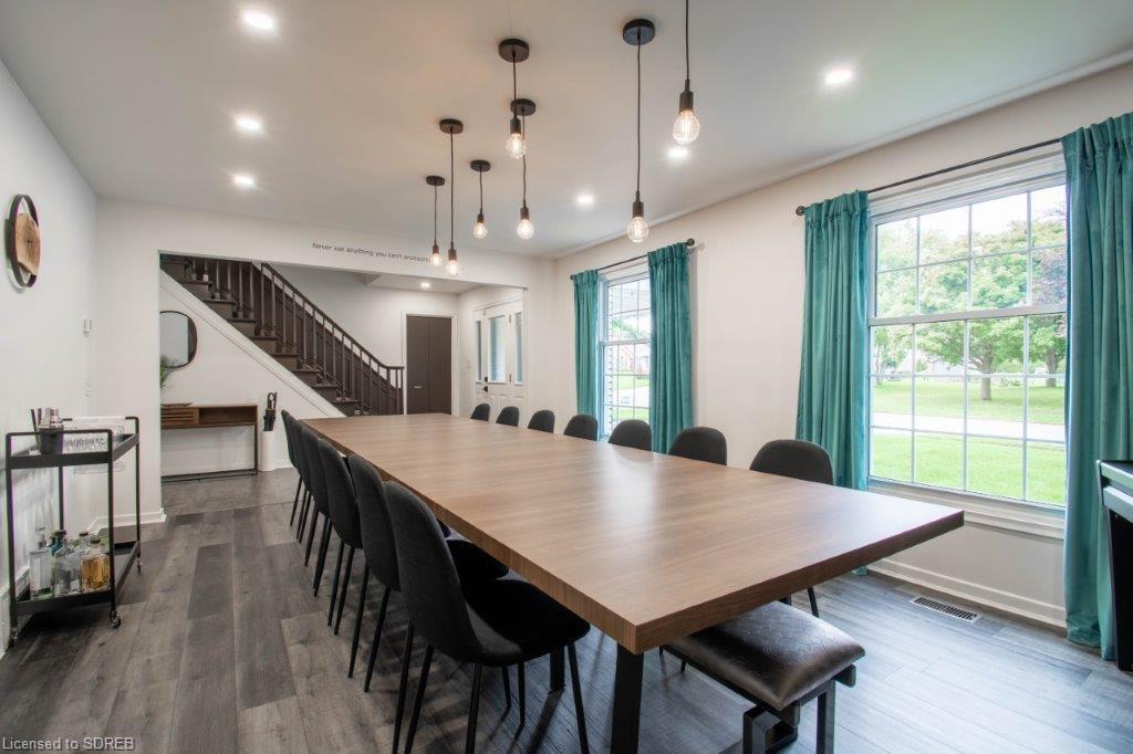 25 DEMEYERE Avenue, Tillsonburg, Ontario, Canada