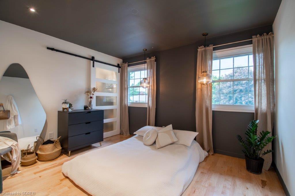 25 DEMEYERE Avenue, Tillsonburg, Ontario, Canada