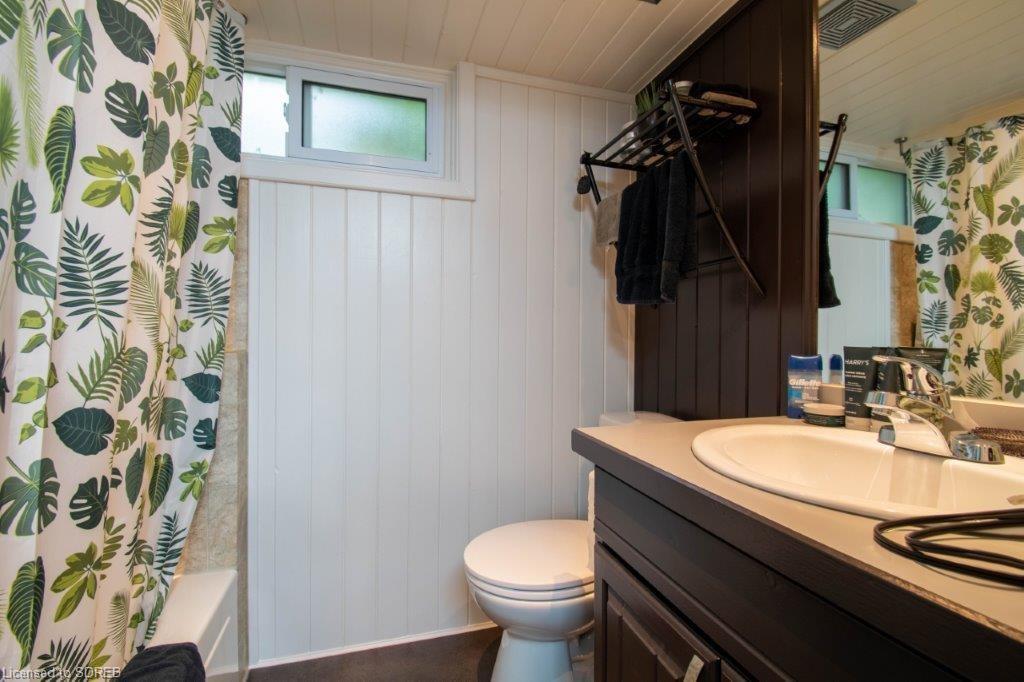 25 DEMEYERE Avenue, Tillsonburg, Ontario, Canada