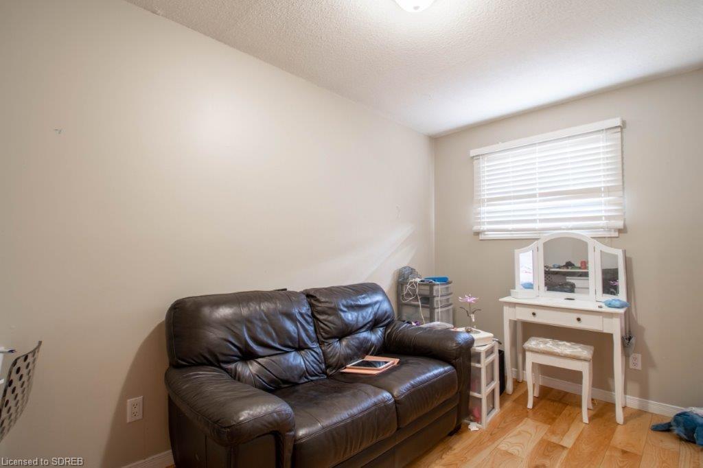 39 LORRAINE Avenue, Tillsonburg, Ontario, Canada