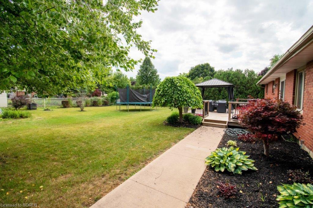39 LORRAINE Avenue, Tillsonburg, Ontario, Canada