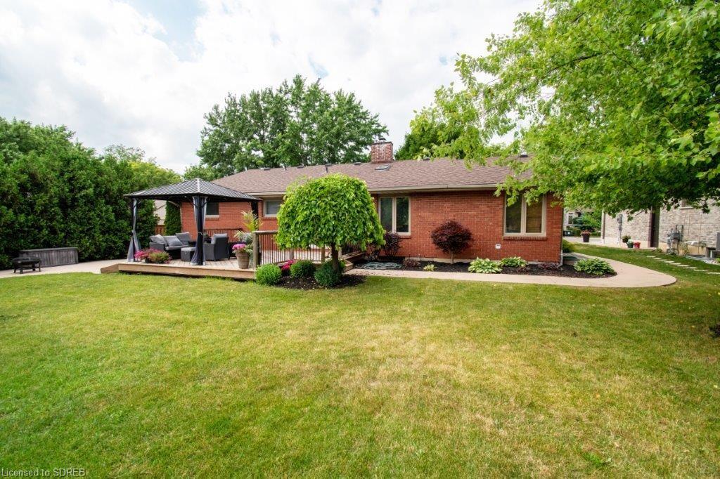39 LORRAINE Avenue, Tillsonburg, Ontario, Canada