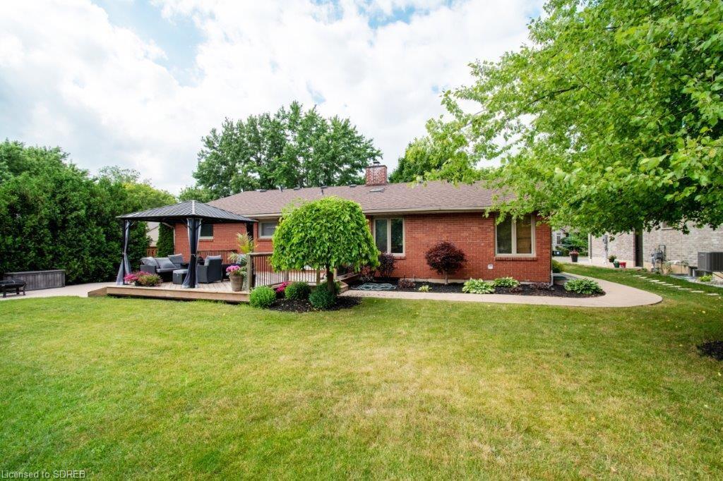 39 LORRAINE Avenue, Tillsonburg, Ontario, Canada