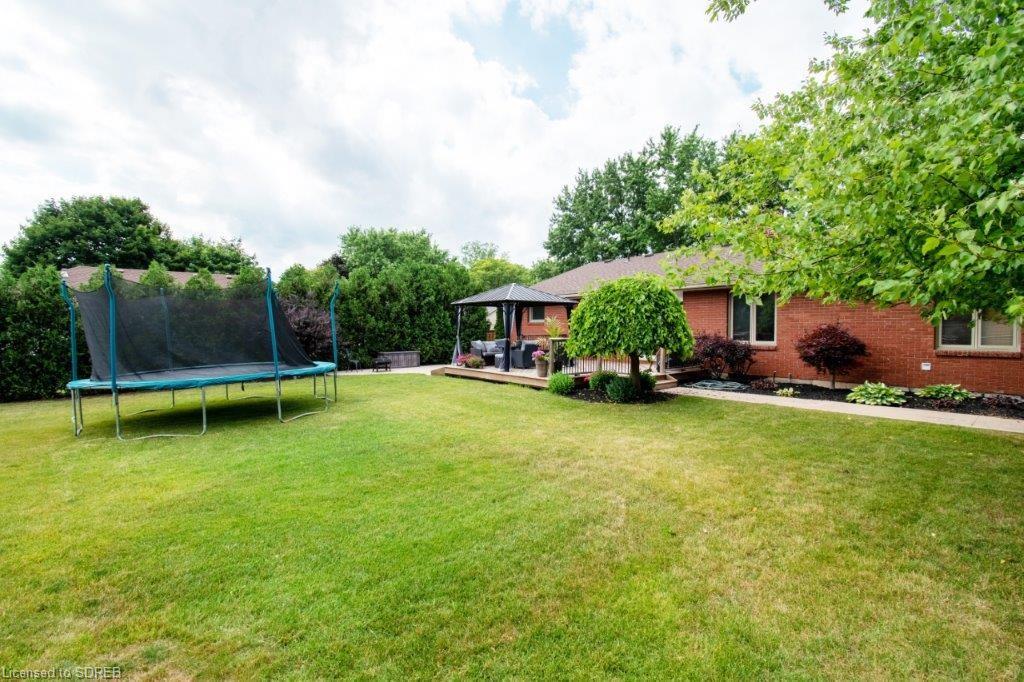 39 LORRAINE Avenue, Tillsonburg, Ontario, Canada