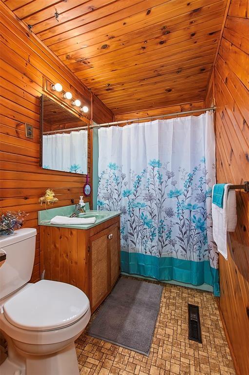 407 ARTHUR Street, Point Edward, Ontario, Canada