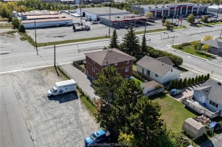 2054 Lasalle Boulevard, Sudbury Ontario